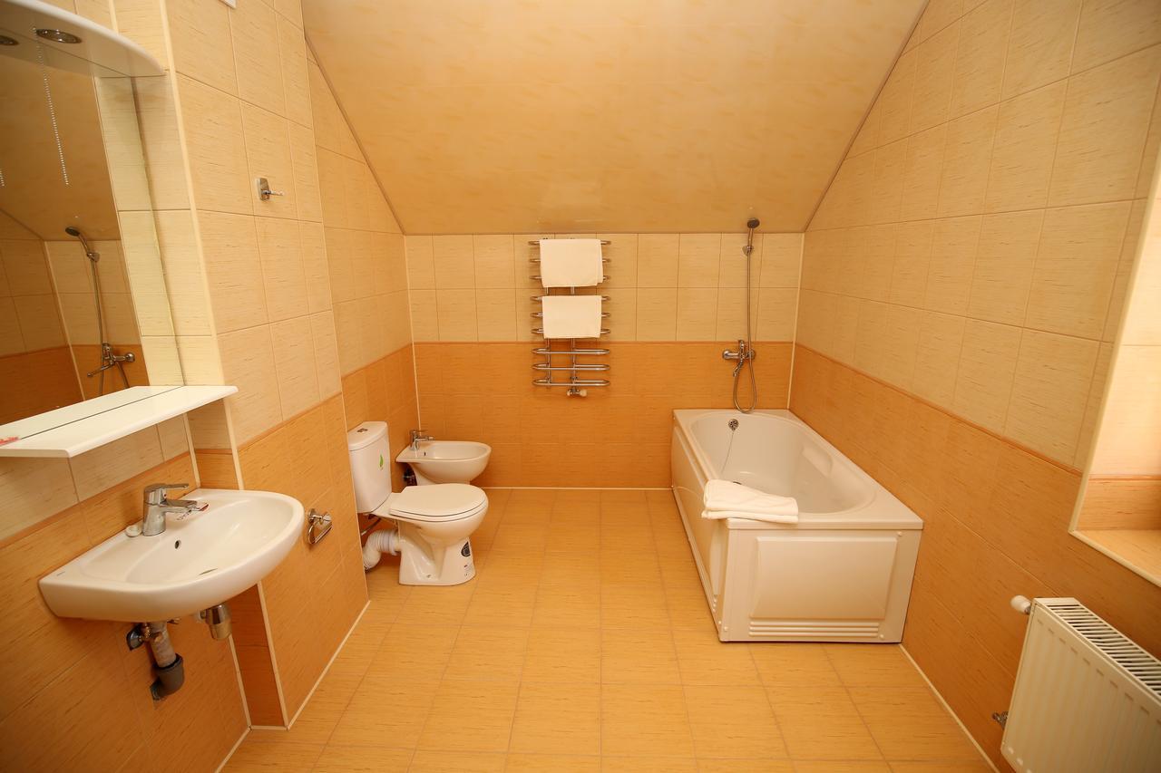 Maison d'hôtes Пори Року à Synyak Extérieur photo