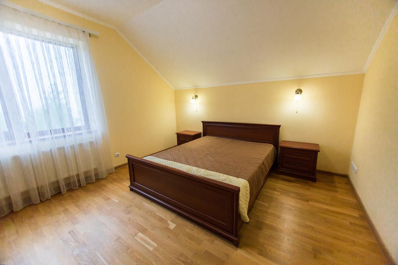Maison d'hôtes Пори Року à Synyak Extérieur photo